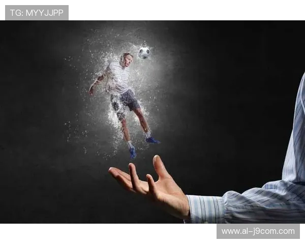 以足球单手拍照展现运动魅力与个性姿态的创意表达